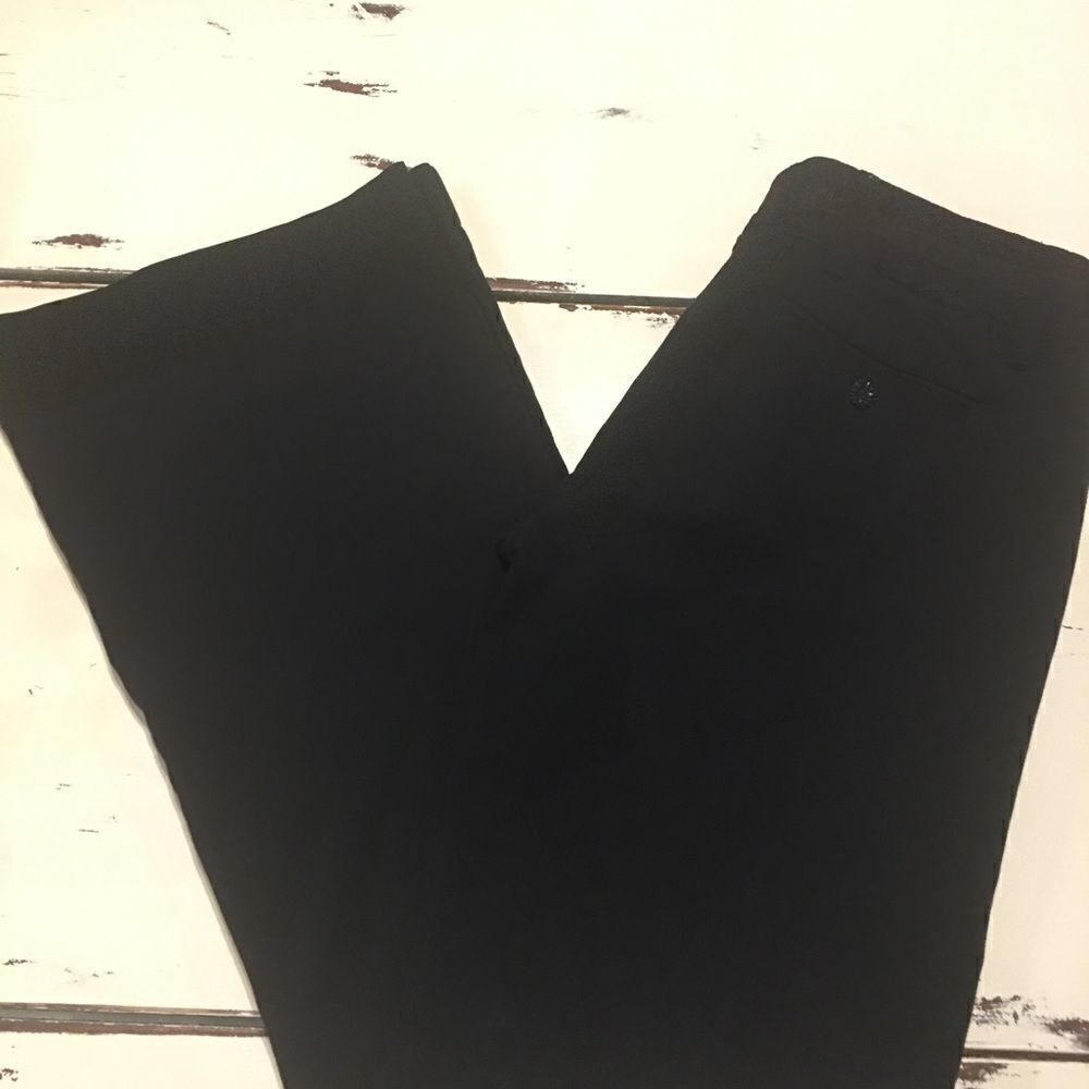 Daisy Fuentes size 2P wide leg black dress pants lace belt band
